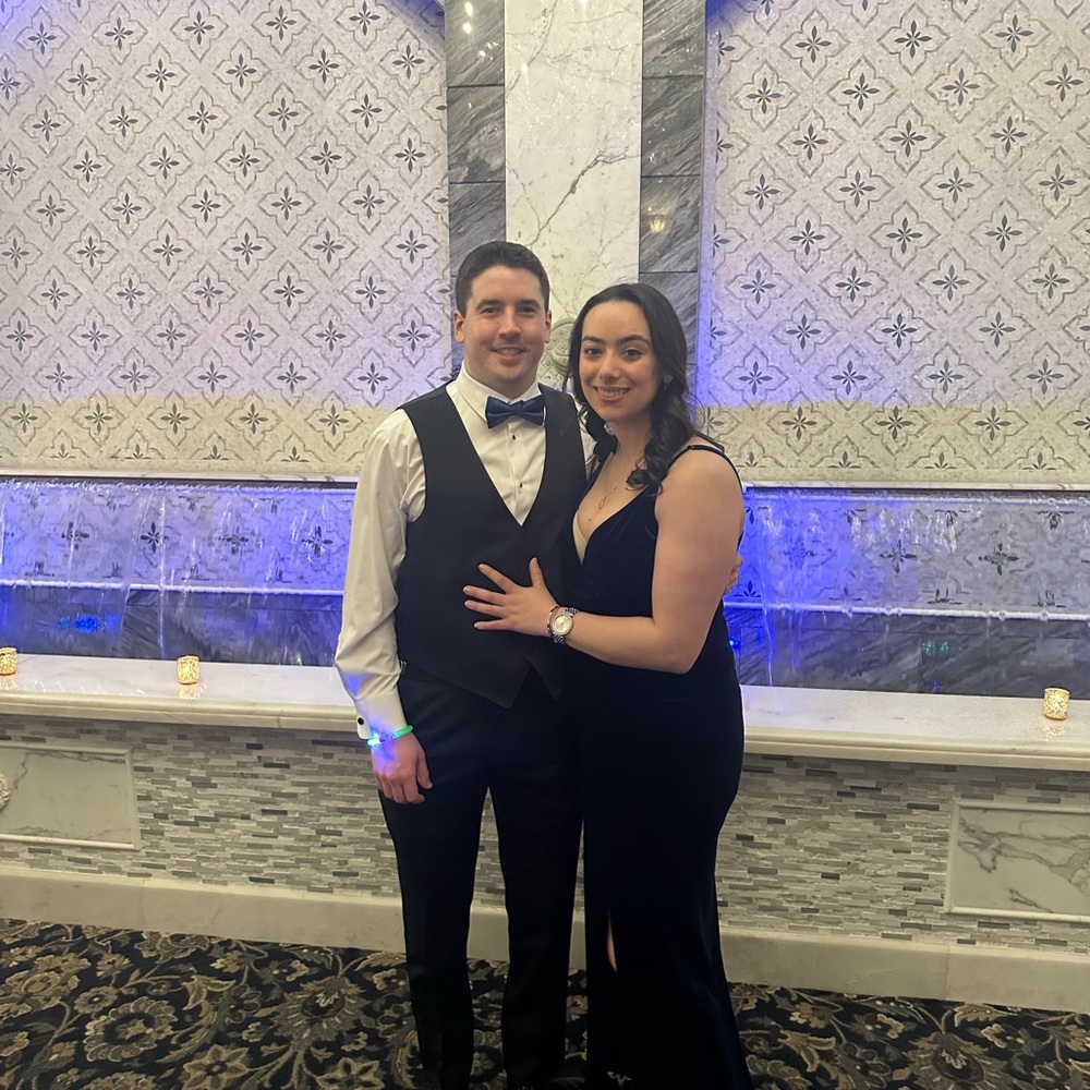 Elegant Navy Blue Velvet Evening Gown